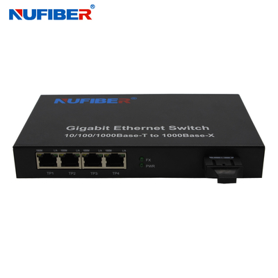 4-portowy przełącznik Ethernet Rj45 DC5V 2A z ochroną przed burzą Broadcast