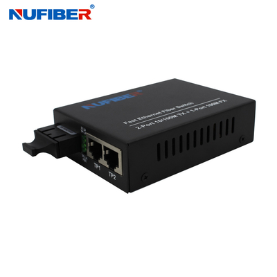 2 porty UTP Fibre Ethernet Switch Żelazna obudowa Materiał EEE802.3x Standard