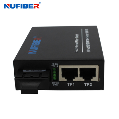 2 porty UTP Fibre Ethernet Switch Żelazna obudowa Materiał EEE802.3x Standard